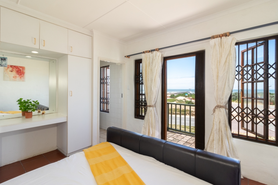 3 Bedroom Property for Sale in West Beach Eastern Cape